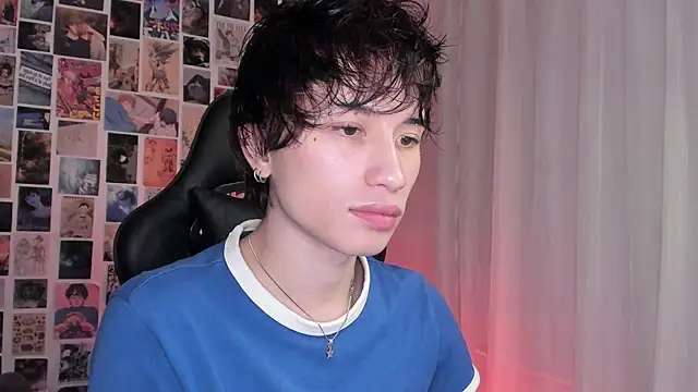 Snapshot of liamelf chatting on 31, 10, 2025 liamelf online show from 31, 10, 2025