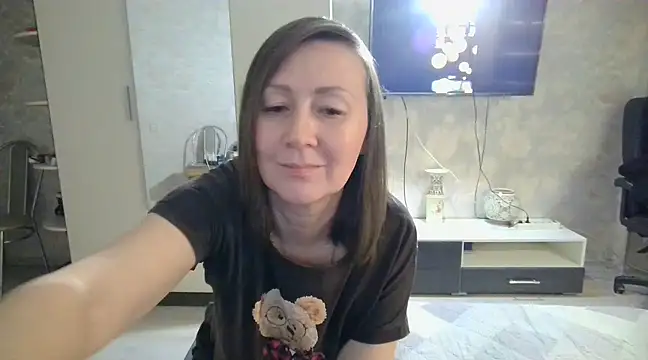 WindChristy online show from 1, 2, 2025