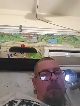Snapshot of samnmike chatting on 29, 4, 2026 samnmike online show from 29, 4, 2026