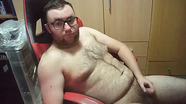 Javier bear online show from 1, 11, 2025