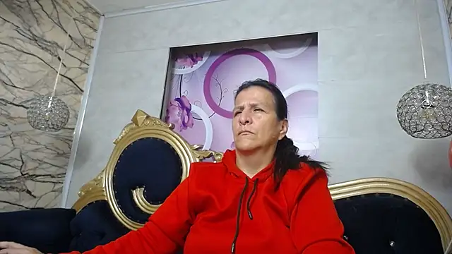 Snapshot of karito_mature17 chatting on 8, 11, 2025 karito mature17 online show from 8, 11, 2025