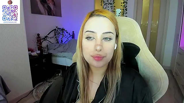 Snapshot of MoranaKit chatting on 30, 1, 2025 MoranaKit online show from 30, 1, 2025