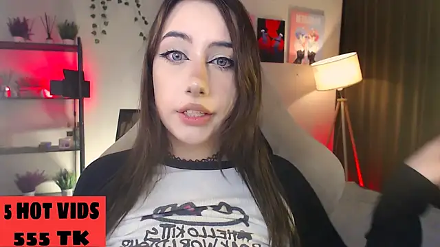 Snapshot of MoranaKit chatting on 20, 9, 2025 MoranaKit online show from 20, 9, 2025