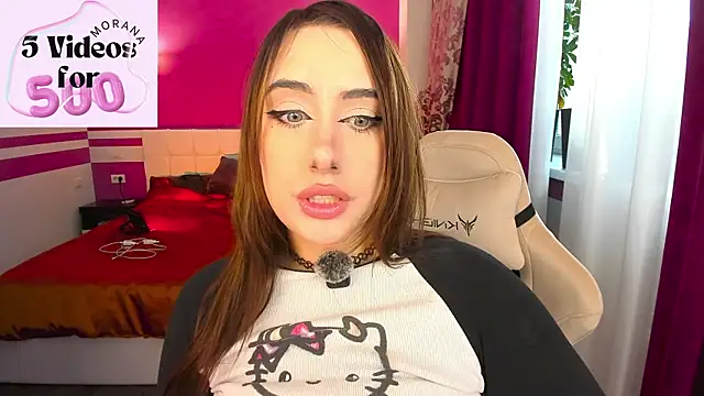 Snapshot of MoranaKit chatting on 3, 11, 2025 MoranaKit online show from 3, 11, 2025