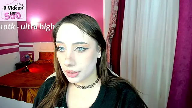 Snapshot of MoranaKit chatting on 30, 11, 2025 MoranaKit online show from 30, 11, 2025