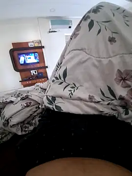 Snapshot of sexyboy1011 chatting on 8, 11, 2025 sexyboy1011 online show from 8, 11, 2025