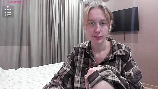 Mika Ray online show from 27, 11, 2025