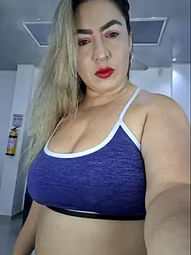 Snapshot of laura_bassi chatting on 29, 9, 2025 laura bassi online show from 29, 9, 2025