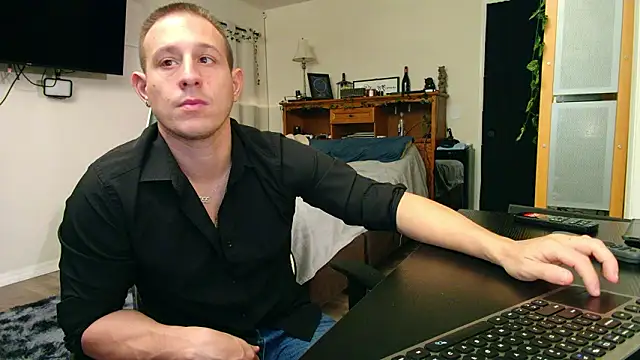 Snapshot of zack_Fisher chatting on 25, 3, 2026 zack Fisher online show from 25, 3, 2026