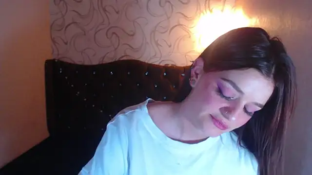Snapshot of LiaHarryis chatting on 26, 2, 2025 LiaHarryis online show from 26, 2, 2025