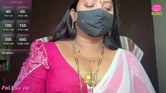 Snapshot of vani-09 chatting on 8, 4, 2026 vani-09 online show from 8, 4, 2026