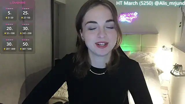 Snapshot of Miss_Aliannaa chatting on 9, 3, 2025 Miss Aliannaa online show from 9, 3, 2025