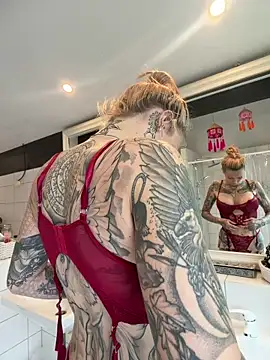 Snapshot of Stella-Kink chatting on 4, 4, 2026 Stella-Kink online show from 4, 4, 2026