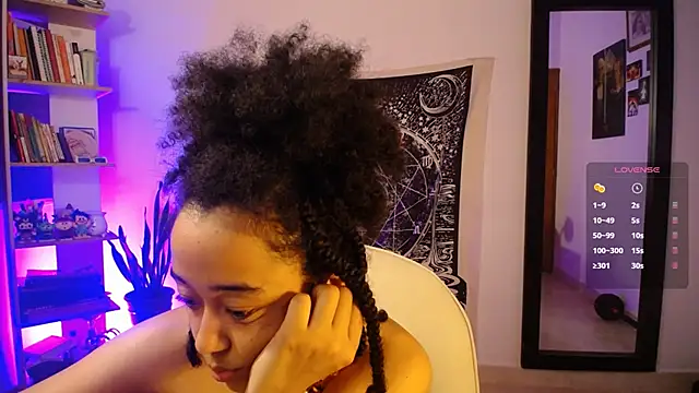 Snapshot of ela_0 chatting on 3, 3, 2026 ela 0 online show from 3, 3, 2026