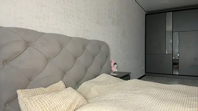 Snapshot of GracefulCharm chatting on 23, 1, 2025 GracefulCharm online show from 23, 1, 2025