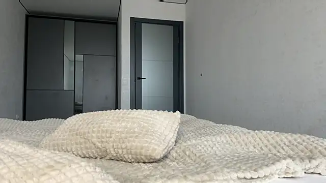 Snapshot of GracefulCharm chatting on 25, 1, 2025 GracefulCharm online show from 25, 1, 2025