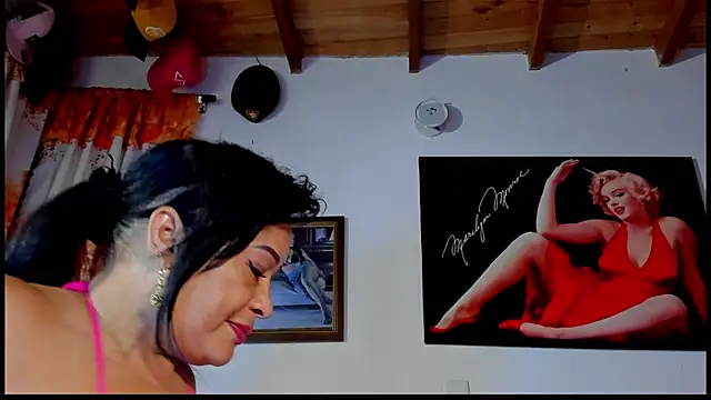 seleneh online show from 17, 9, 2025