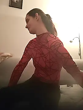 LauraBaby online show from 6, 1, 2026