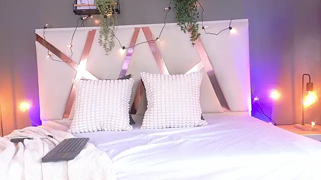 nahomi campbell online show from 12, 9, 2025