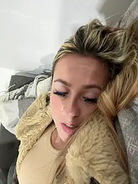 Miss emilee online show from 20, 1, 2025