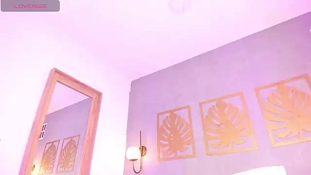 Snapshot of majo_rosse_ chatting on 6, 3, 2026 majo rosse online show from 6, 3, 2026