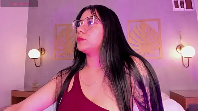 Snapshot of majo_rosse_ chatting on 9, 4, 2026 majo rosse online show from 9, 4, 2026