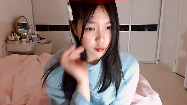 -Lucky Girl online show from 10, 1, 2025