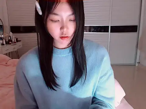 -Lucky Girl online show from 4, 2, 2025