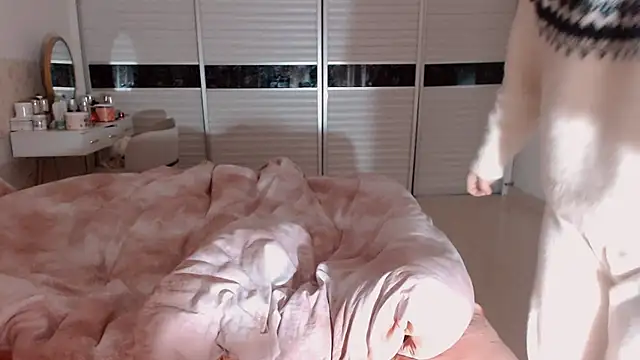 -Lucky Girl online show from 21, 12, 2025