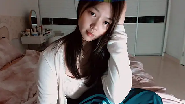 -Lucky Girl online show from 21, 5, 2026