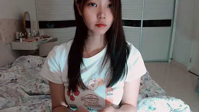 -Lucky Girl online show from 4, 6, 2026