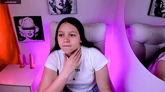 SamanthaRoldaan online show from 23, 3, 2026