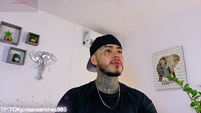 JordanSmiith  online show from 11, 2, 2026