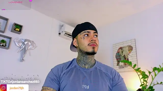 JordanSmiith  online show from 13, 3, 2026