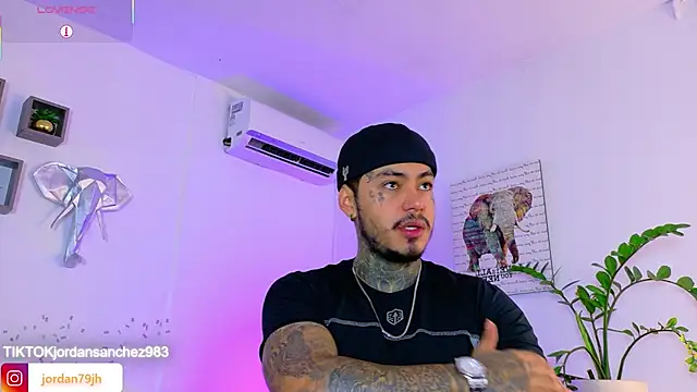 Snapshot of JordanSmiith_ chatting on 21, 6, 2026 JordanSmiith online show from 21, 6, 2026