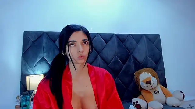 Linisprincehot69 online show from 15, 12, 2024