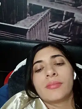 Linisprincehot69 online show from 23, 2, 2025