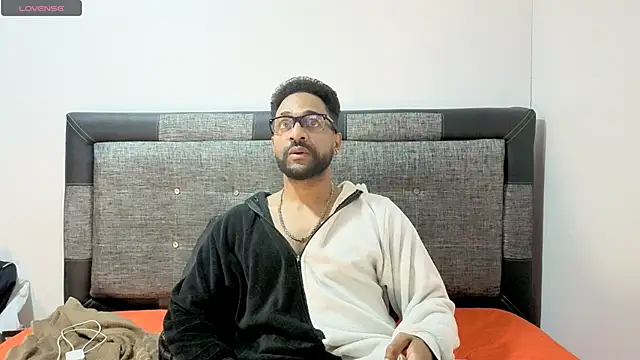 bbcblackhot34 online show from 8, 10, 2025