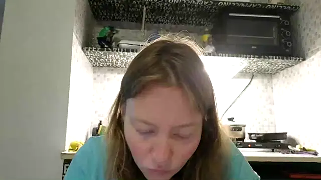 Jony Marta online show from 4, 3, 2025