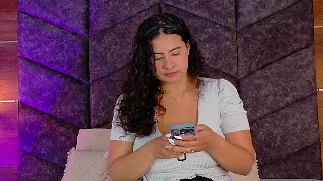 Snapshot of eva_daemon chatting on 10, 1, 2026 eva daemon online show from 10, 1, 2026