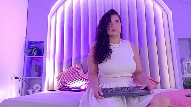Snapshot of eva_daemon chatting on 29, 5, 2026 eva daemon online show from 29, 5, 2026