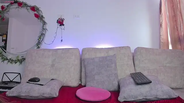 ssara miranda online show from 9, 9, 2025