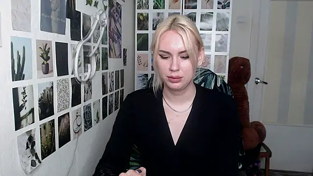 CapriScorpion online show from 26, 11, 2025