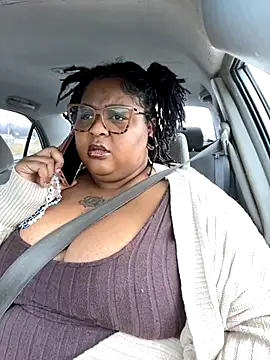 kweenxkarma online show from 27, 10, 2025