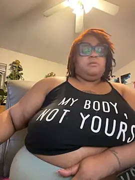 kweenxkarma online show from 25, 11, 2025