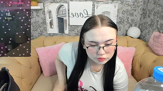 Snapshot of Tina_Walker chatting on 12, 1, 2025 Tina Walker online show from 12, 1, 2025