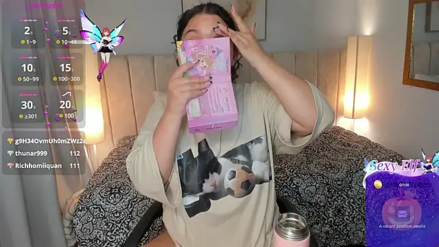 Snapshot of Atenea_cuteee chatting on 20, 12, 2024 Atenea cuteee online show from 20, 12, 2024