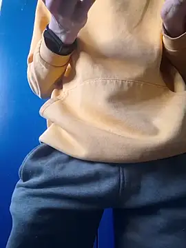 Snapshot of FreezingTie850 chatting on 15, 3, 2026 FreezingTie850 online show from 15, 3, 2026