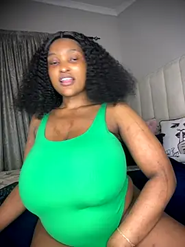 Snapshot of Bustygoddess32 chatting on 18, 11, 2025 Bustygoddess32 online show from 18, 11, 2025