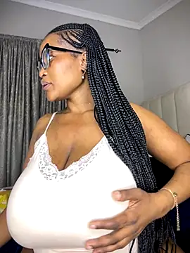 Snapshot of Bustygoddess32 chatting on 29, 11, 2025 Bustygoddess32 online show from 29, 11, 2025